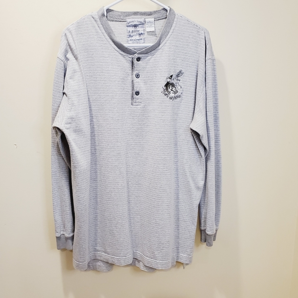 Vintage Looney Tunes men's gray long sleeves Henley sweatshirt  size L